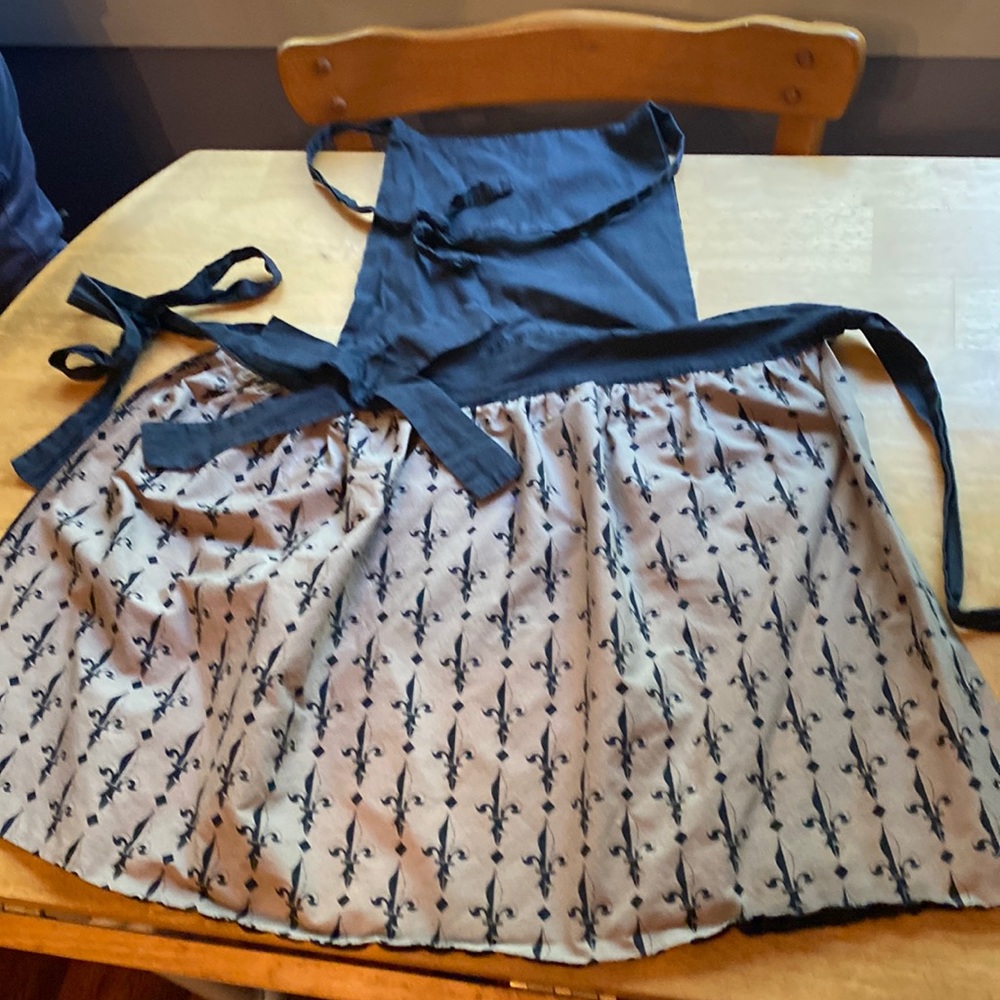 Biltmore apron in good condition